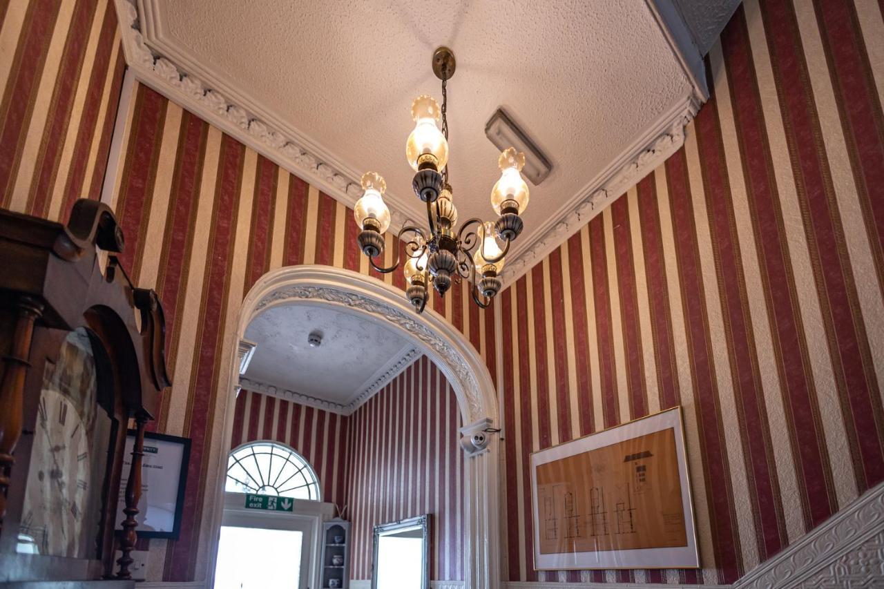 Gresham Guest House 韦茅斯 外观 照片