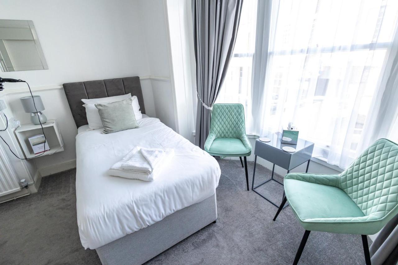 Gresham Guest House 韦茅斯 外观 照片
