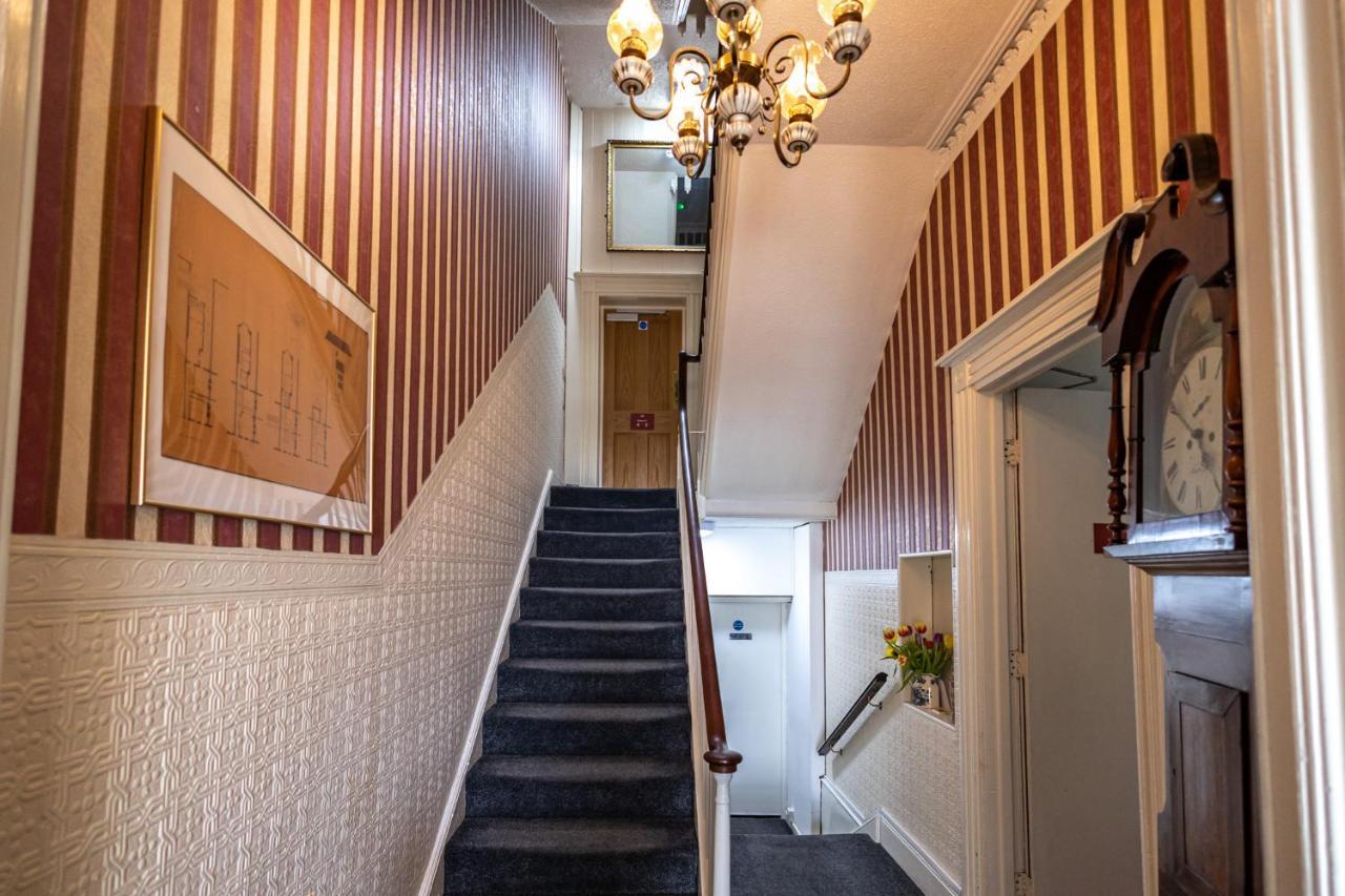 Gresham Guest House 韦茅斯 外观 照片