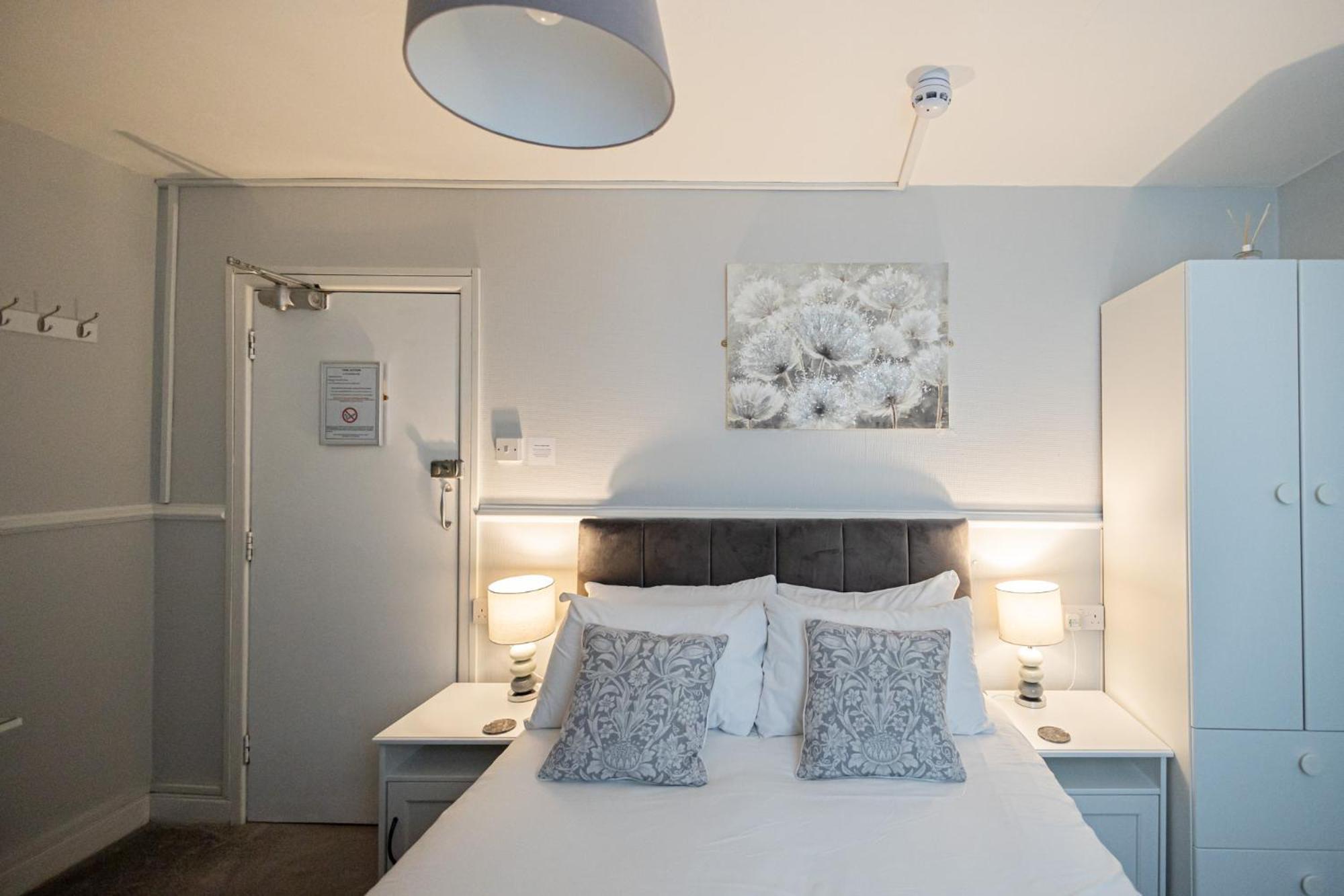 Gresham Guest House 韦茅斯 外观 照片