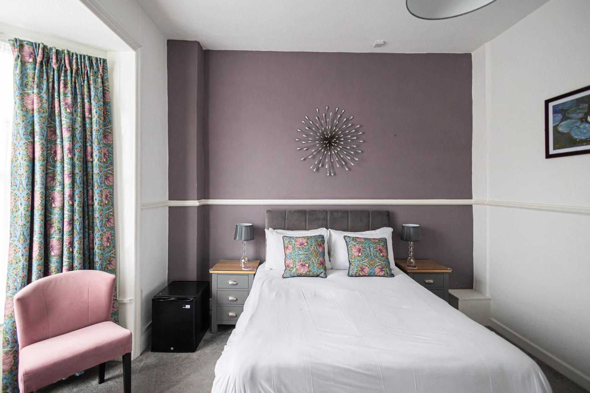 Gresham Guest House 韦茅斯 外观 照片
