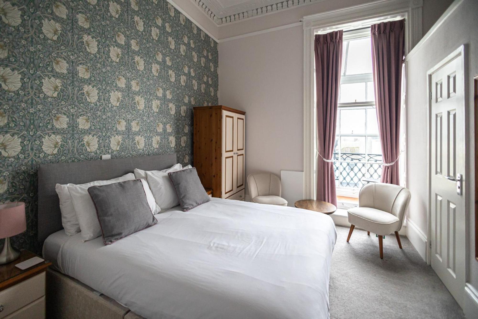 Gresham Guest House 韦茅斯 外观 照片